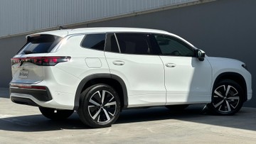 https://dvg-vehicle-assets.s3.amazonaws.com/209170/1lqcvztfvfqshsc3dmi0ugb6y.jpg