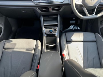 https://dvg-vehicle-assets.s3.amazonaws.com/209170/6xo14pnuh0epcx7p6q38u1na7.jpg