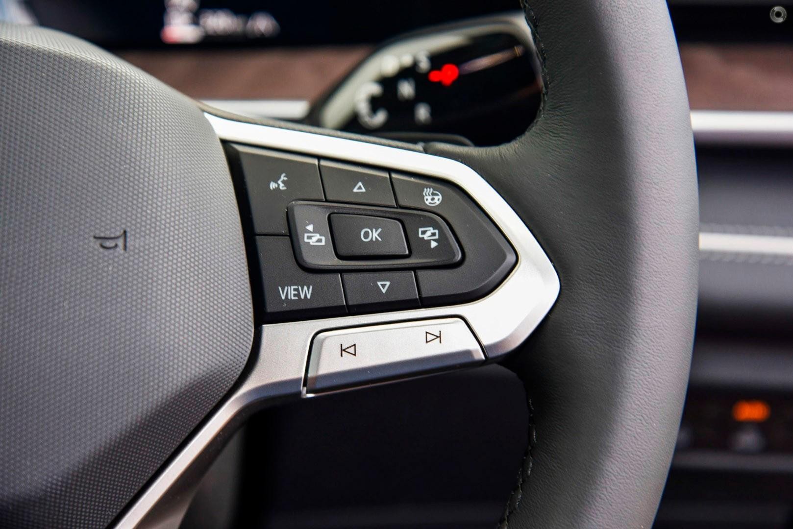 Volkswagen Tayron image 3