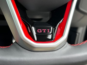 https://dvg-vehicle-assets.s3.amazonaws.com/209341/6t2naihh0q28nc1oc7n4mlgto.jpg