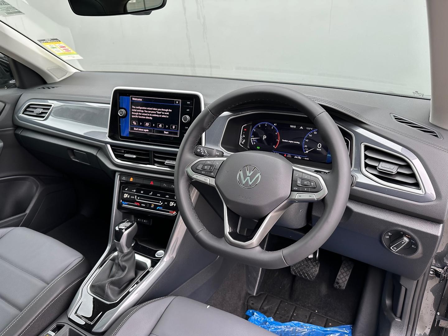 Volkswagen T-roc image 4