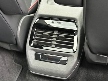https://dvg-vehicle-assets.s3.amazonaws.com/209378/cmbk24lxp9cruz1rxvscs4a02.jpg