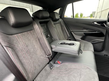 https://dvg-vehicle-assets.s3.amazonaws.com/209378/ebbldz56aobn9aw9fsy591xpj.jpg