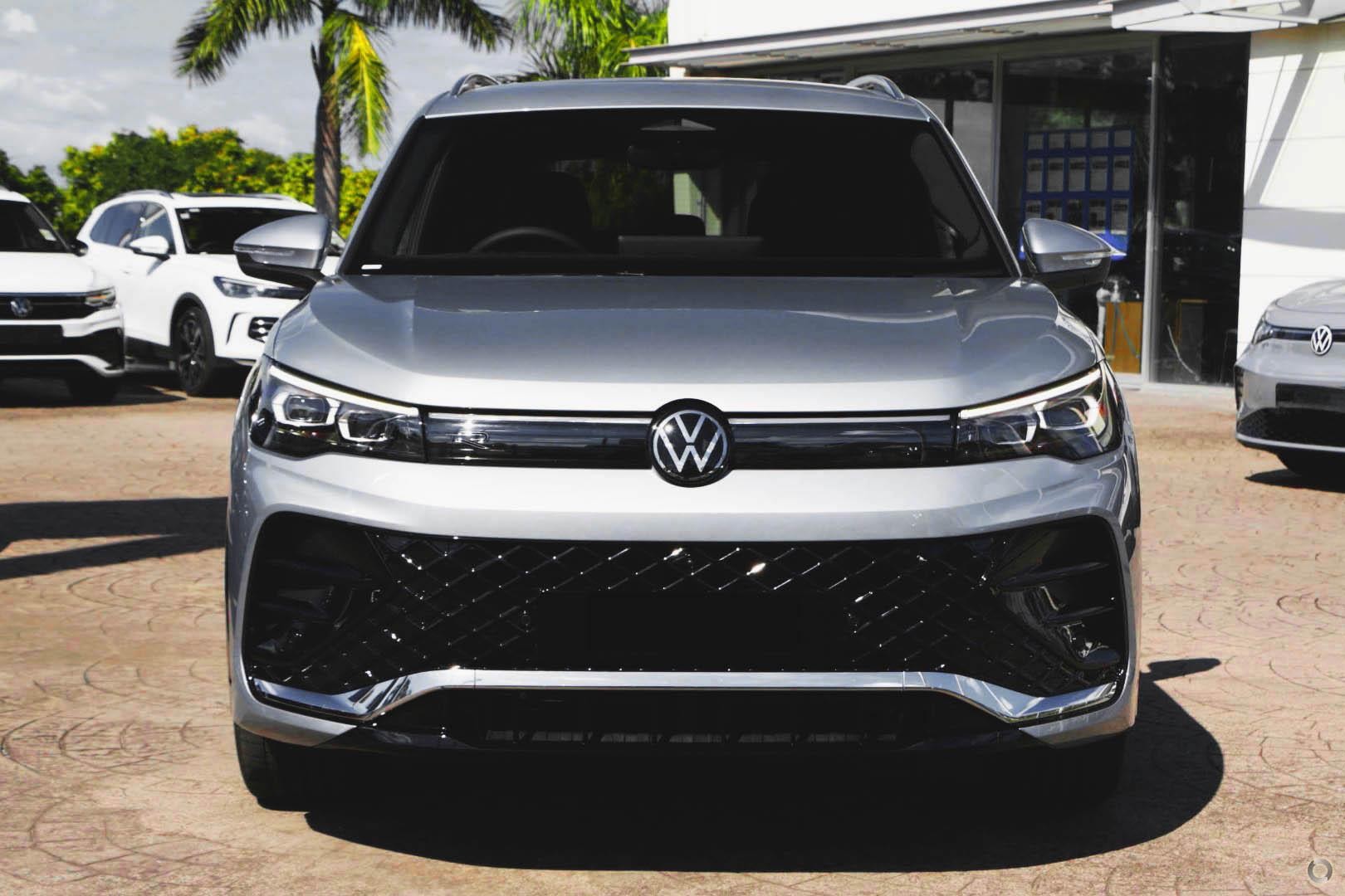 Volkswagen Tiguan image 2