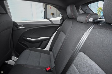 https://dvg-vehicle-assets.s3.amazonaws.com/211407/ezjo24cxay0l2aizilif9sg5a.jpg