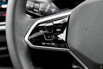 https://dvg-vehicle-assets.s3.amazonaws.com/211569/21xv20emu6pllxt3jhbrm1413.jpg