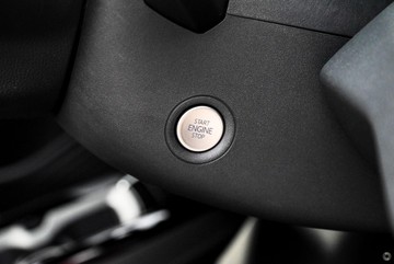 https://dvg-vehicle-assets.s3.amazonaws.com/211569/b8oqv0gmhu83fh7frkqhx0fz9.jpg