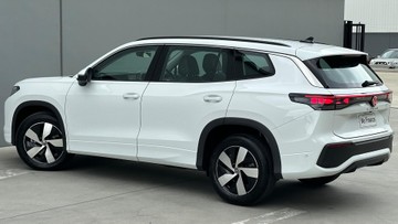 https://dvg-vehicle-assets.s3.amazonaws.com/211571/41350etnc2ss1ty29vderj08c.jpg