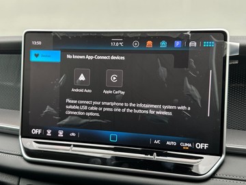 https://dvg-vehicle-assets.s3.amazonaws.com/211571/4llhtta688ee4gctvhw46p86j.jpg