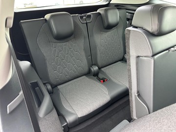 https://dvg-vehicle-assets.s3.amazonaws.com/211571/5wzgehbbmk67azjv3x45vfmup.jpg