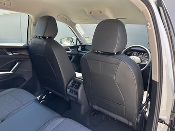 https://dvg-vehicle-assets.s3.amazonaws.com/211572/16nl58onxnexp4a2y8idu2fbj.jpg