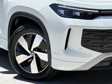 https://dvg-vehicle-assets.s3.amazonaws.com/211572/2lksizon8kbz1m4n4xoifkfmf.jpg