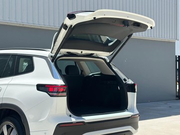 https://dvg-vehicle-assets.s3.amazonaws.com/211572/5xvprgi1518790p96safhhcnb.jpg