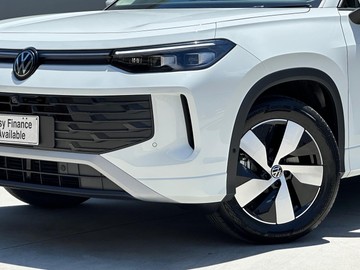 https://dvg-vehicle-assets.s3.amazonaws.com/211572/6iai5dsy4pmz38cvwt9wmb52h.jpg