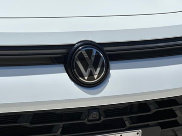 https://dvg-vehicle-assets.s3.amazonaws.com/211572/ajr7f8e0ikbncjmyxkl5sazrn.jpg