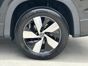 https://dvg-vehicle-assets.s3.amazonaws.com/211577/623fe3wm9s1c6lklhj4x0nwq7.jpg
