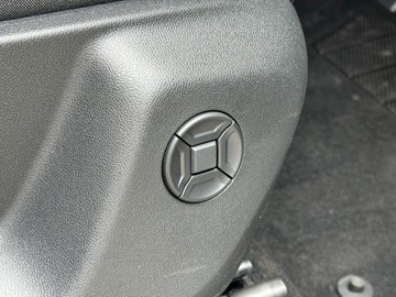 https://dvg-vehicle-assets.s3.amazonaws.com/211577/cao5fw45xlszboz7jacg6123v.jpg