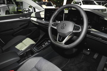 https://dvg-vehicle-assets.s3.amazonaws.com/211589/ole46equxpkw307cg6k91yg74.jpg