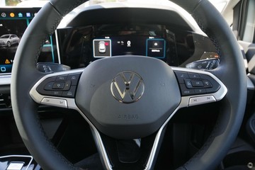 https://dvg-vehicle-assets.s3.amazonaws.com/211589/ynw9oz2mt4if7ccz5zcoy0772.jpg