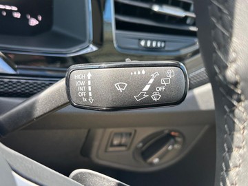 https://dvg-vehicle-assets.s3.amazonaws.com/211864/8mq2frk08y9z4f4rxat30wk0s.jpg