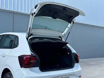 https://dvg-vehicle-assets.s3.amazonaws.com/211864/aej9b3brr26dpsolecpf27d50.jpg