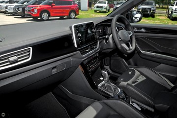 https://dvg-vehicle-assets.s3.amazonaws.com/213832/73vqqlqejvm1lzya0wwnzcyr7.jpg