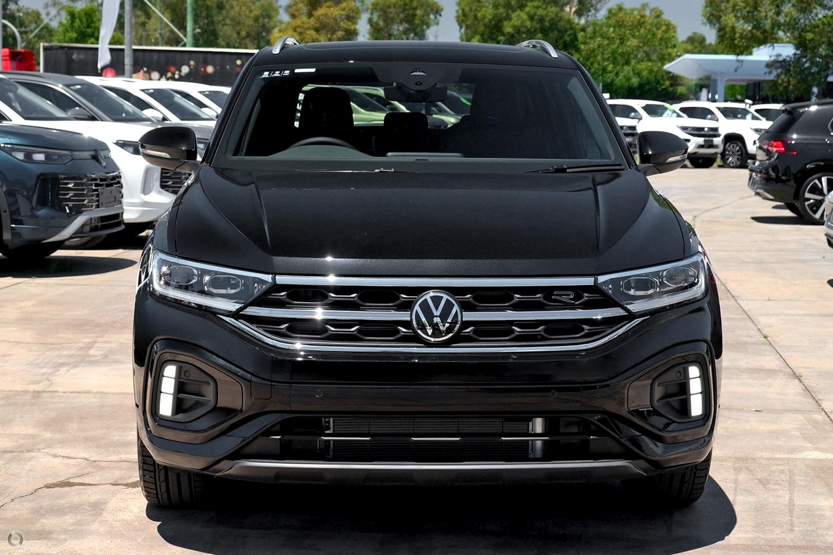 Volkswagen T-roc image 2