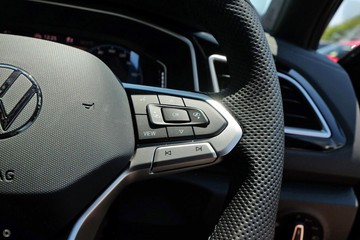 https://dvg-vehicle-assets.s3.amazonaws.com/214025/3idkskw5v6mfyclk29lt1p296.jpg