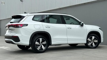 https://dvg-vehicle-assets.s3.amazonaws.com/214796/4f6dvf8h8229adxifx684eki9.jpg
