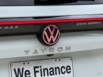 https://dvg-vehicle-assets.s3.amazonaws.com/214796/cqyuma5j8j2emqxlsku7t638i.jpg