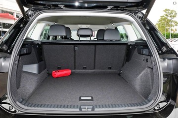 https://dvg-vehicle-assets.s3.amazonaws.com/214797/4i1a9zegfxby0vyjsxi5mabqc.jpg