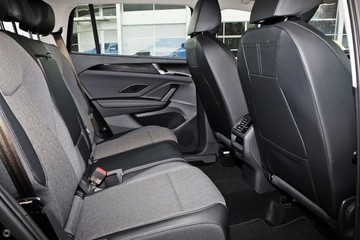 https://dvg-vehicle-assets.s3.amazonaws.com/214797/ufzbf1etl27m32z5dvwnv95da.jpg