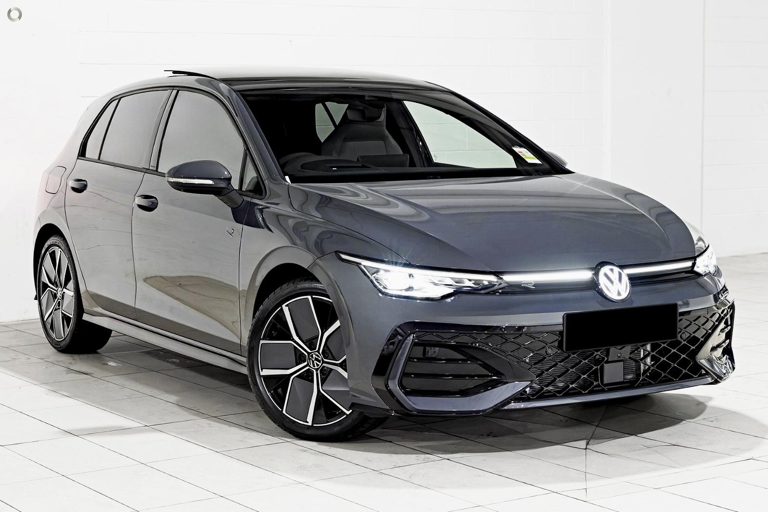 Volkswagen Golf image 1