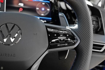 https://dvg-vehicle-assets.s3.amazonaws.com/216166/4sdmiqs4qpq0onlo7dnbvi7fe.jpg