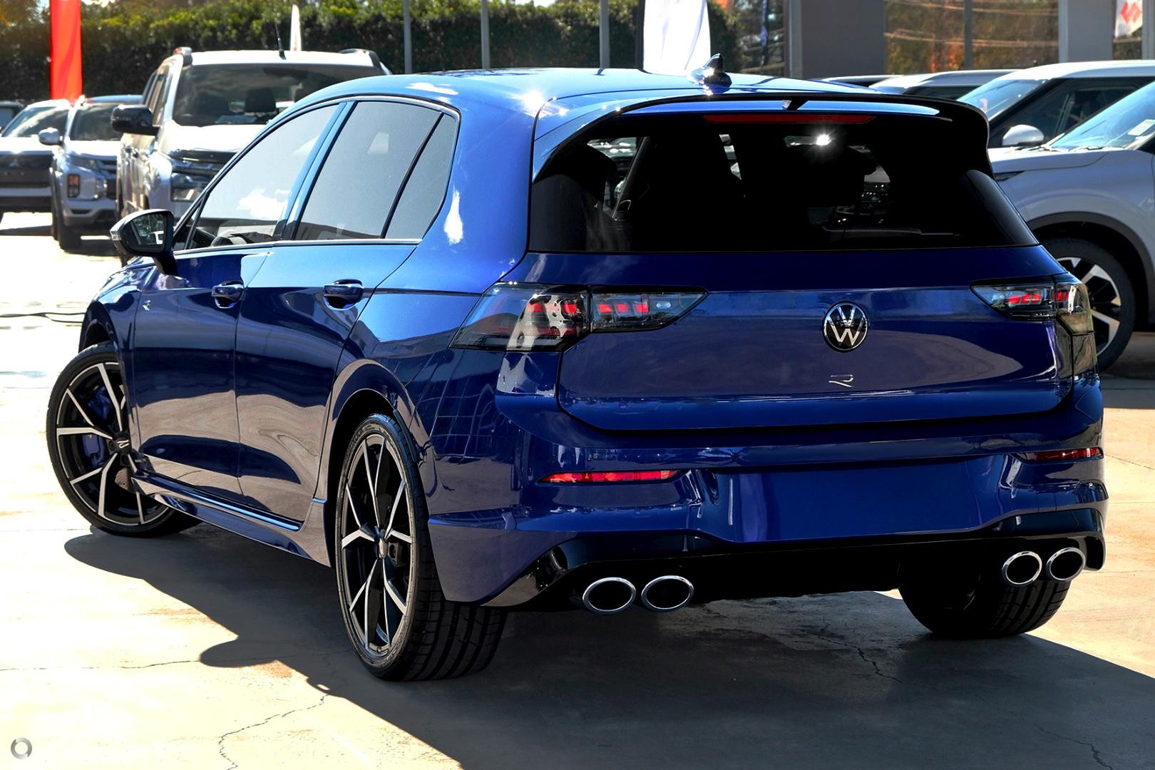 Volkswagen Golf image 4