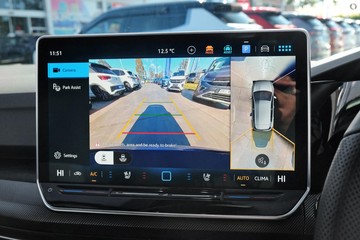 https://dvg-vehicle-assets.s3.amazonaws.com/216166/sz69ek5319fil90laildzypk6.jpg