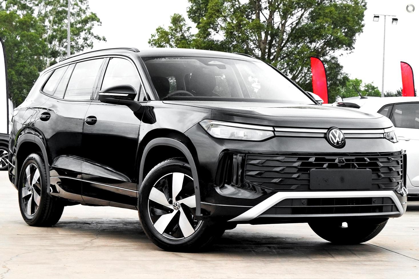 Volkswagen Tayron image 1