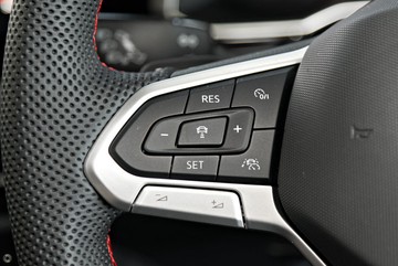 https://dvg-vehicle-assets.s3.amazonaws.com/217427/tqoarp864zuw3vs2p1210ox6.jpg