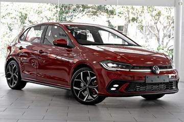 https://dvg-vehicle-assets.s3.amazonaws.com/217427/w0n7jyxzoi8npd09fg7xbs70d.jpg