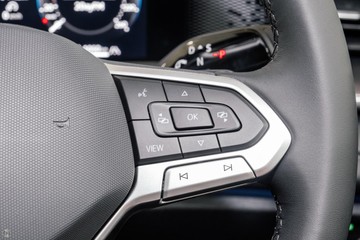 https://dvg-vehicle-assets.s3.amazonaws.com/217664/ln7qkcquahuc2o00006ykjv91.jpg