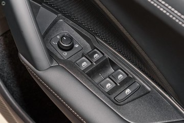 https://dvg-vehicle-assets.s3.amazonaws.com/217664/zqxc6f7no96wfx75wdex4zdc6.jpg