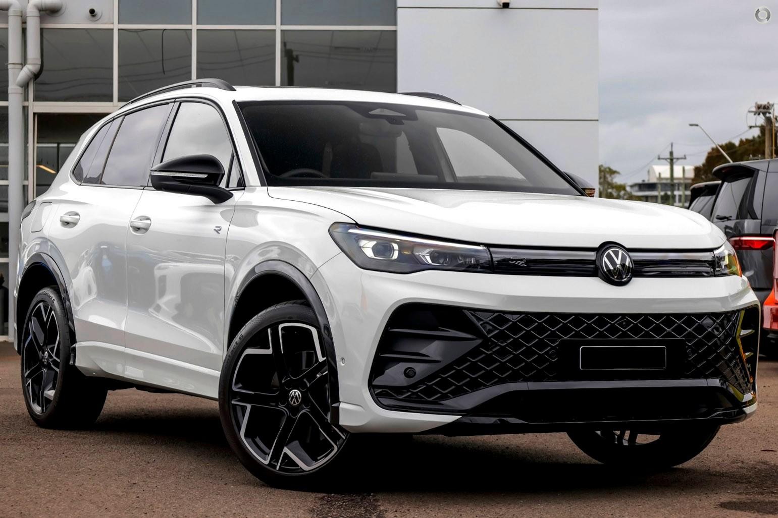 Volkswagen Tiguan image 1