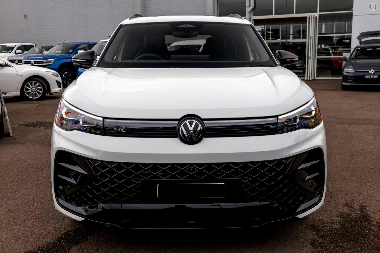 Volkswagen Tiguan image 2