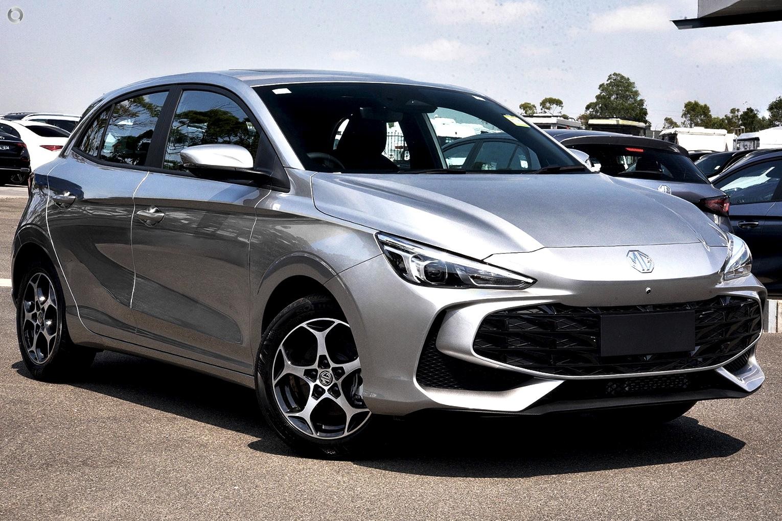 MG Mg3 image 1