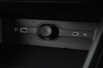 https://dvg-vehicle-assets.s3.amazonaws.com/232502/6t2ctkfnxgv0uizmevyghp4r7.jpg