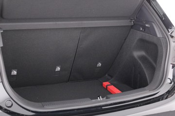 https://dvg-vehicle-assets.s3.amazonaws.com/232502/e6q6clekzwoa27u3e9a6vpnne.jpg