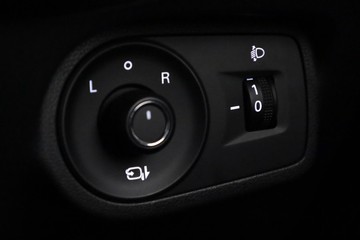 https://dvg-vehicle-assets.s3.amazonaws.com/232502/f32zhtc7ul9ai1rn7ekz9yv62.jpg
