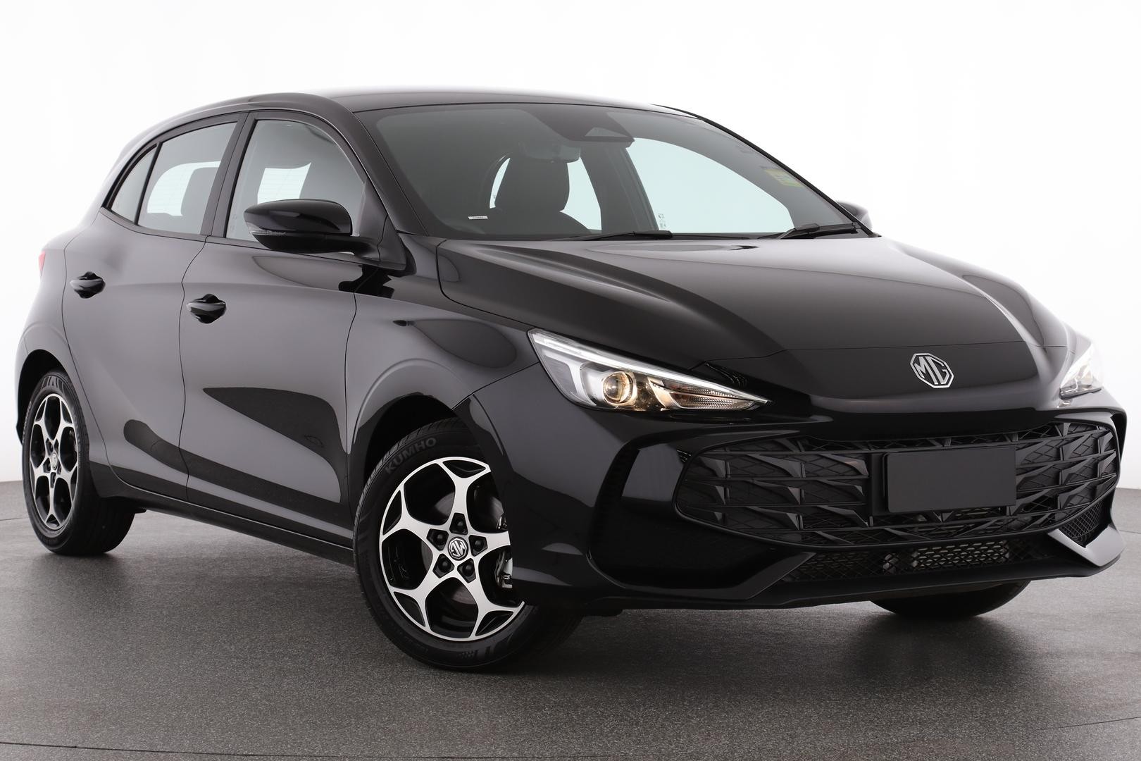 MG Mg3 image 1