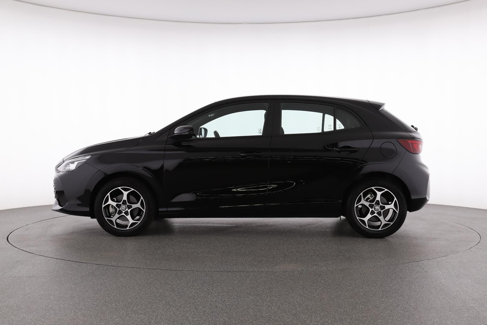 MG Mg3 image 3