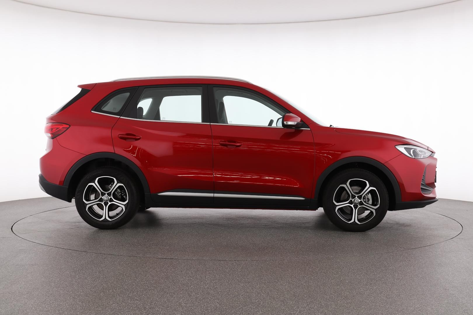 MG Zs image 2
